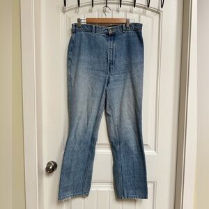 Vintage Pelican Cove 100% Cotton High Waisted Mom Jeans. Size 32” by 29.5”